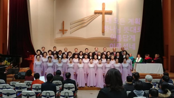 서울 영도교회 글로리아합창단의 찬양