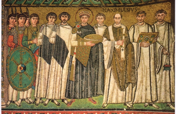 유스티니아누스대제와 병사들, 모자이크, c.547, 산 비탈레교회(Basilica di San Vitale), 라벤나