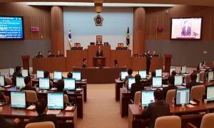 충남도의회, 전국 최초 '인권조례안 폐지' 가결